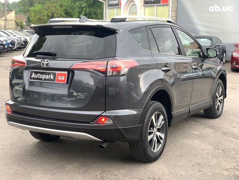 Toyota RAV4 2016 серый - фото 5