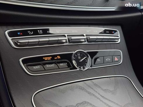 Mercedes-Benz E-Класс 2019 - фото 29