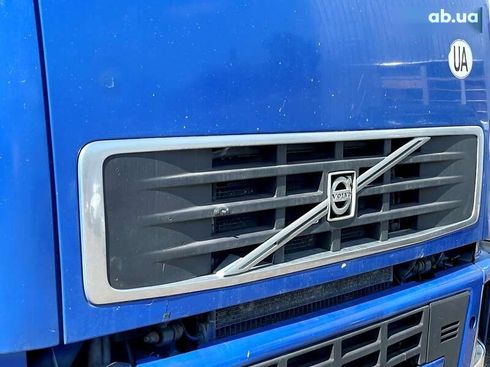 Volvo FH 12 2003 - фото 11