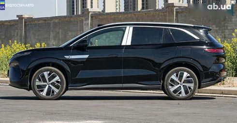 BYD Tang 2025 - фото 4