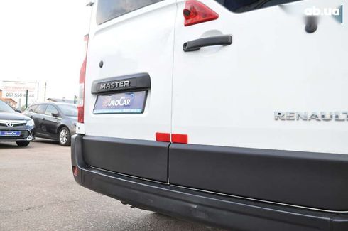 Renault Master 2017 - фото 21