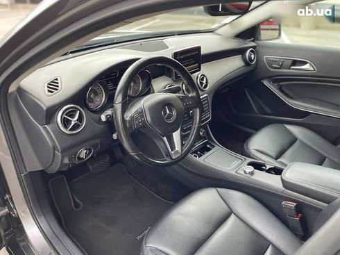 Mercedes-Benz GLA-Класс 2014 - фото 19
