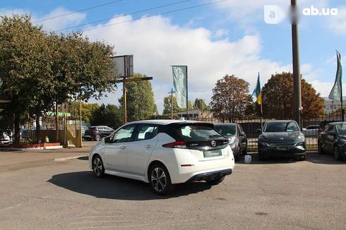 Nissan Leaf 2018 - фото 4