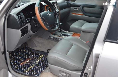 Toyota Land Cruiser 2002 - фото 14