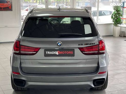 BMW X5 2015 - фото 8