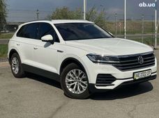 Продажа б/у Volkswagen Touareg 2020 года в Днепре - купить на Автобазаре