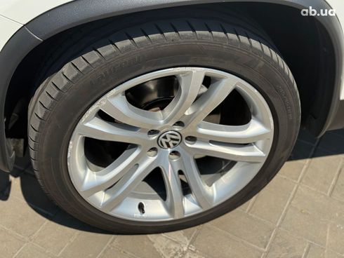 Volkswagen Tiguan 2013 белый - фото 10