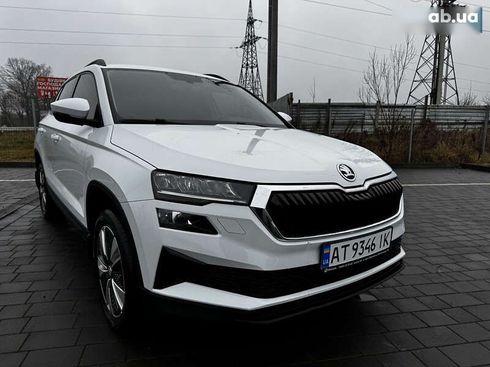 Skoda Karoq 2022 - фото 9
