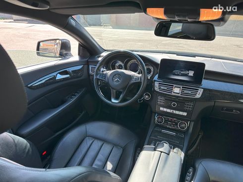 Mercedes-Benz CLS-Класс 2017 черный - фото 20