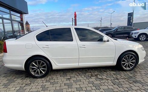 Skoda Octavia 2012 - фото 8