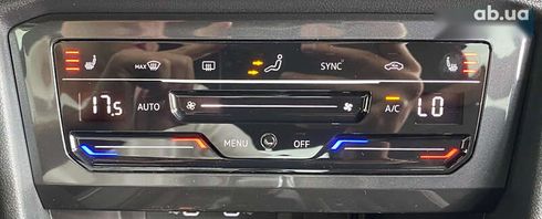 Volkswagen Tiguan 2021 - фото 25