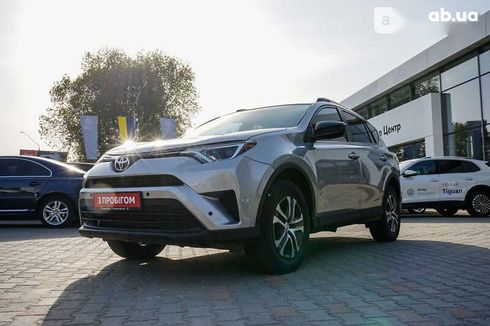 Toyota RAV4 2016 - фото 5