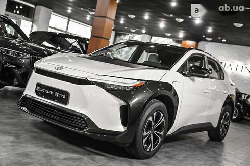 Toyota bZ 2023 - фото 4