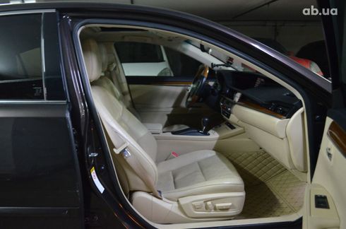 Lexus ES 2013 коричневый - фото 15