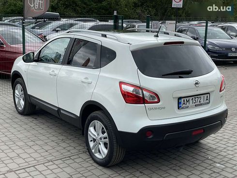 Nissan Qashqai 2010 - фото 21