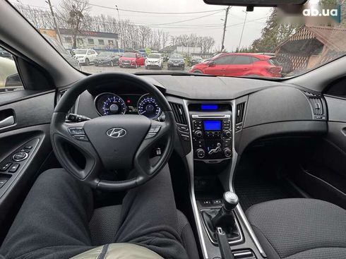 Hyundai Sonata 2010 - фото 28