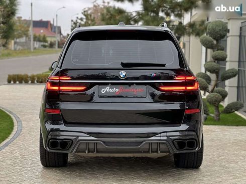 BMW X7 2022 - фото 11