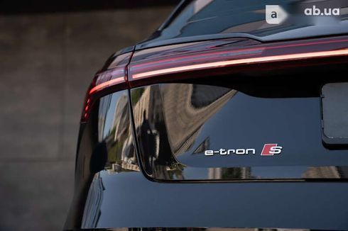 Audi e-tron S 2021 - фото 8