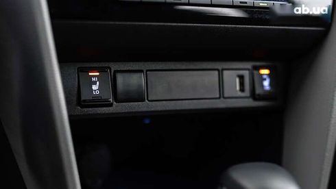 Toyota Yaris Cross 2022 - фото 26