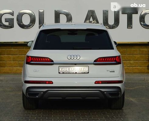 Audi Q7 2023 - фото 12