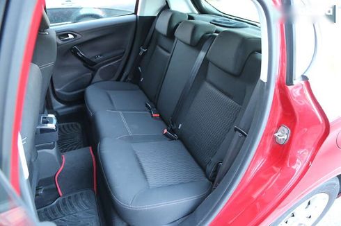 Peugeot 208 2017 - фото 10
