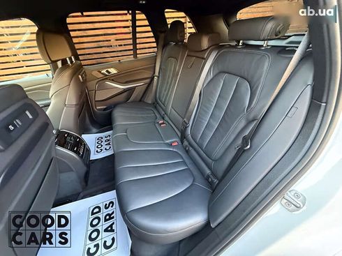BMW X5 2018 - фото 28