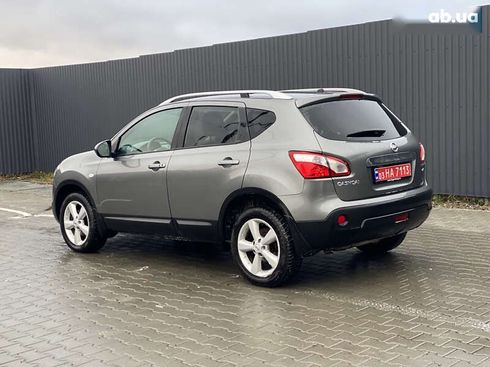 Nissan Qashqai 2011 - фото 22