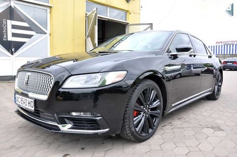 Lincoln Continental 2016 - фото 14
