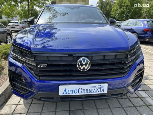 Volkswagen Touareg 2022 - фото 2