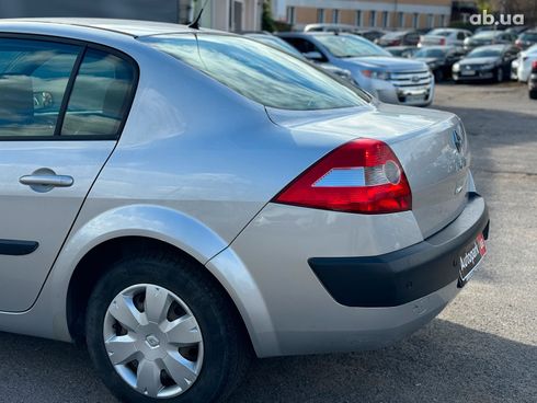 Renault Megane 2005 серый - фото 9