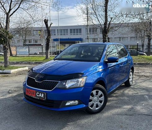 Skoda Fabia 2017 - фото 4