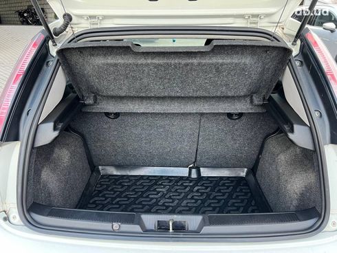 Fiat grande punto 2012 белый - фото 35