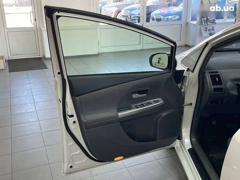 Toyota Prius 2012 - фото 17