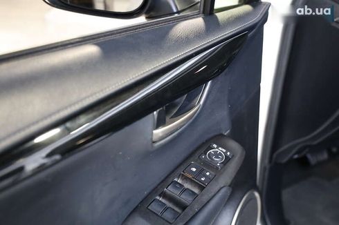 Lexus NX 2016 - фото 15
