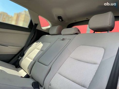 Hyundai Tucson 2017 - фото 20
