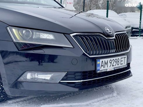 Skoda Superb 2016 - фото 8