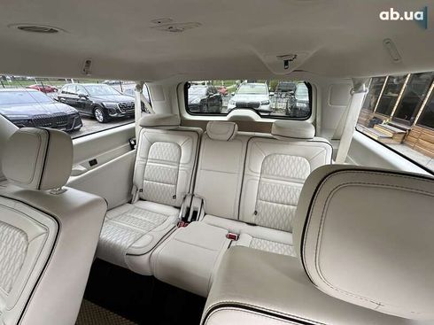 Lincoln Navigator 2019 - фото 29