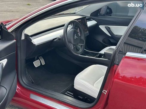 Tesla Model 3 2019 - фото 9