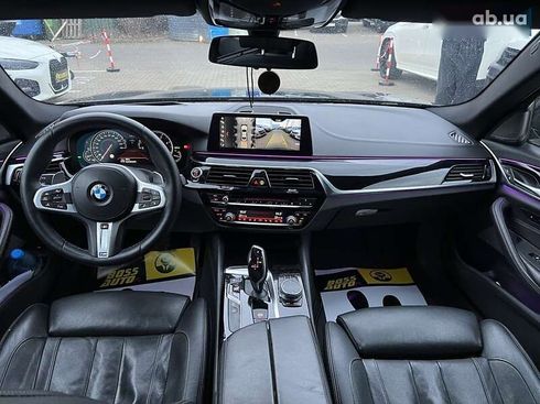 BMW 5 серия 2018 - фото 11