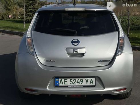 Nissan Leaf 2012 - фото 6