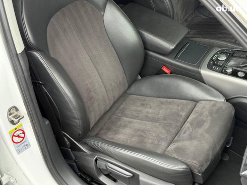 Audi A6 2012 белый - фото 33