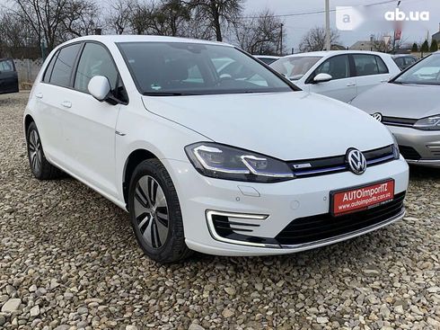 Volkswagen e-Golf 2019 - фото 18