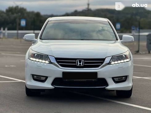 Honda Accord 2013 - фото 2