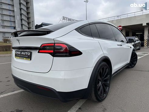 Tesla Model X 2022 - фото 7