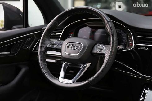 Audi Q7 2021 - фото 18