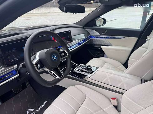 BMW 7 серия 2023 - фото 24