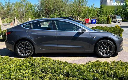 Tesla Model 3 2018 - фото 8