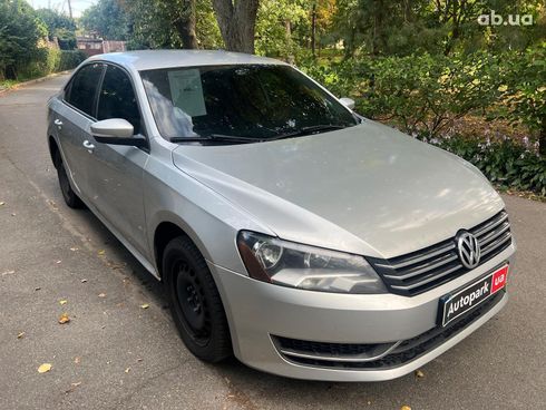Volkswagen passat b7 2012 серый - фото 3
