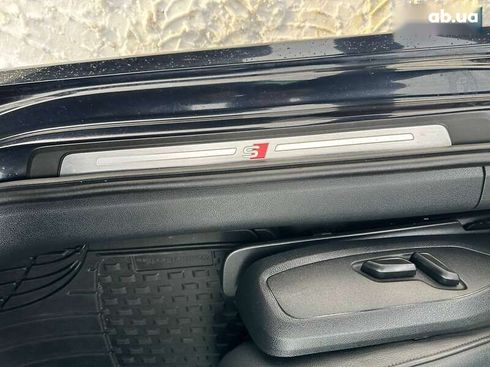 Audi A4 2018 - фото 24