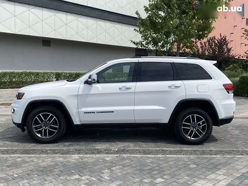 Jeep Grand Cherokee 2020 - фото 9
